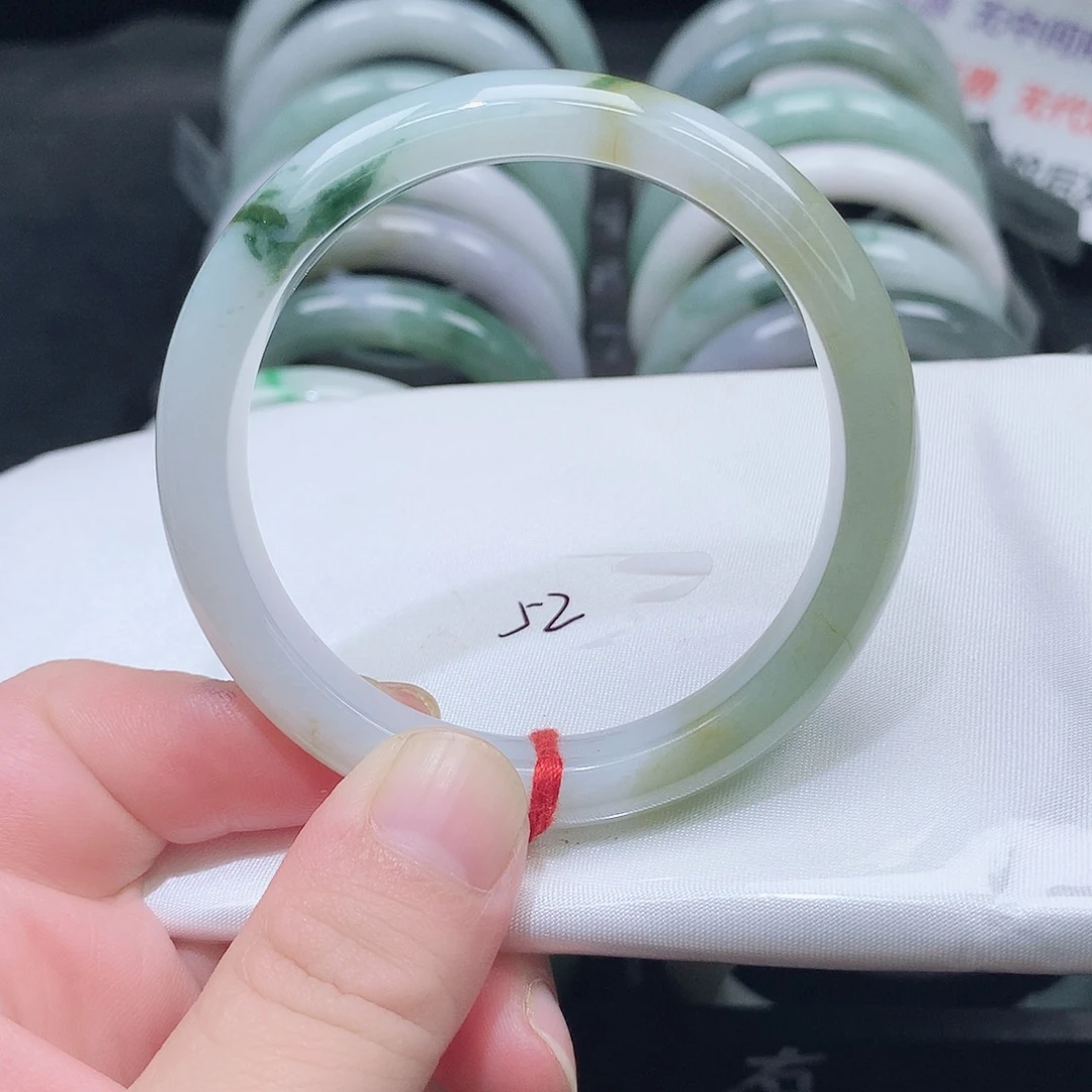 翡翠未镶嵌手镯03
