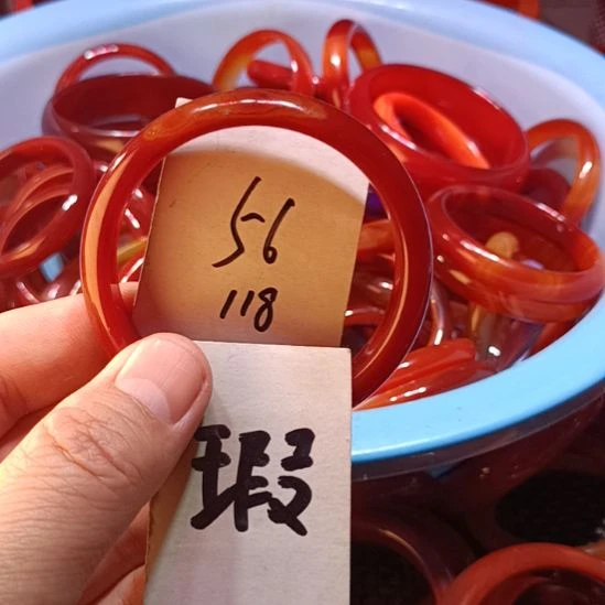 玛瑙/玉髓未镶嵌手镯