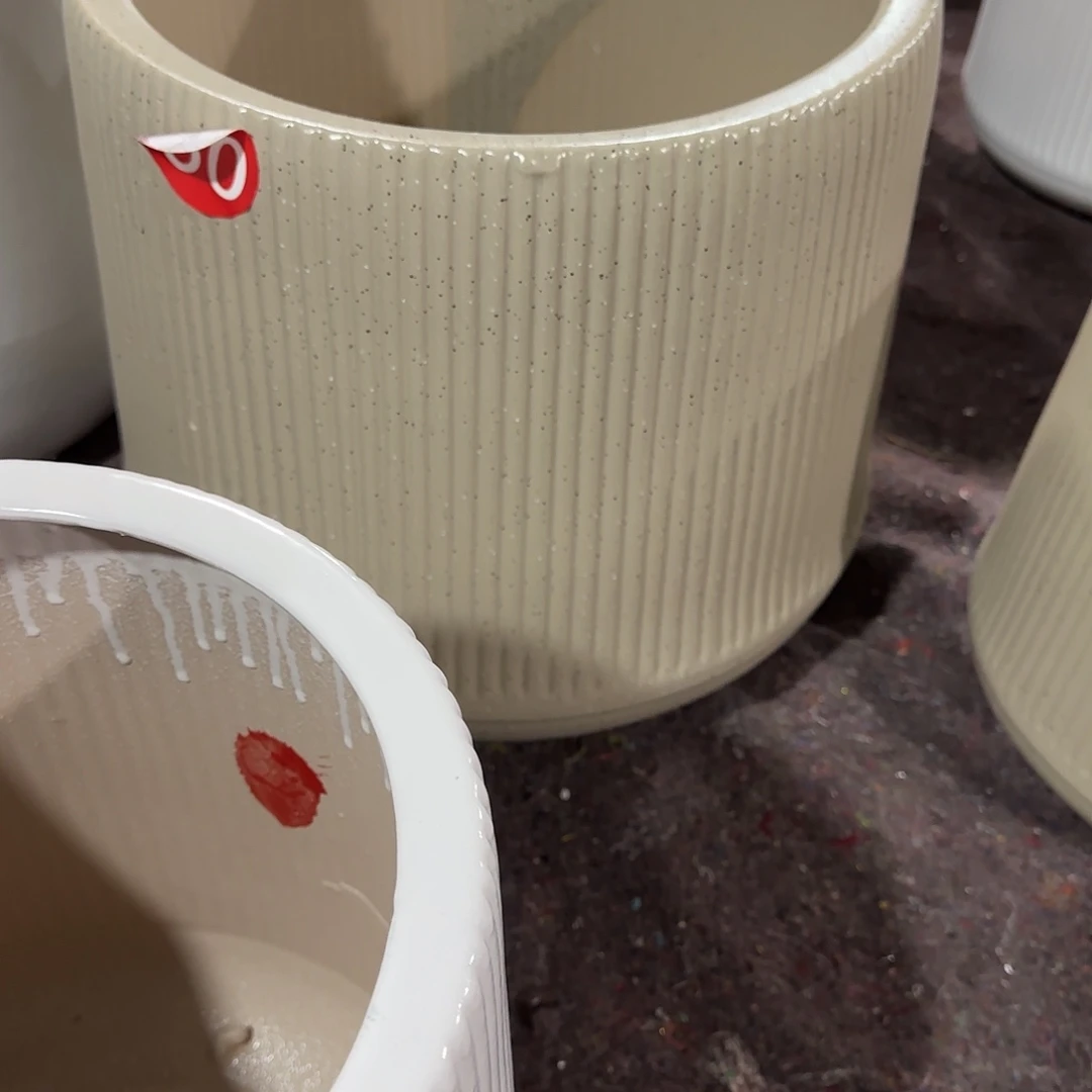 卡其竖条纹大号一个花盆