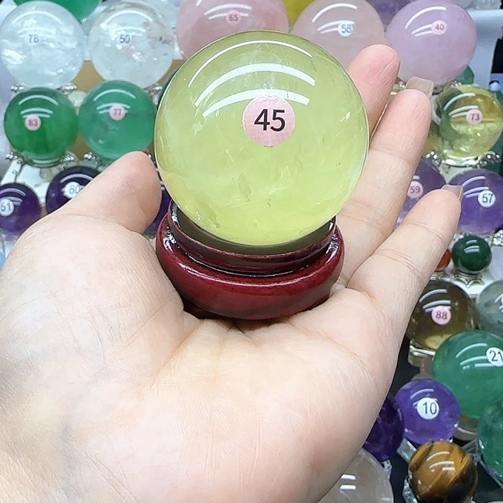 未镶嵌珠宝半成品水晶