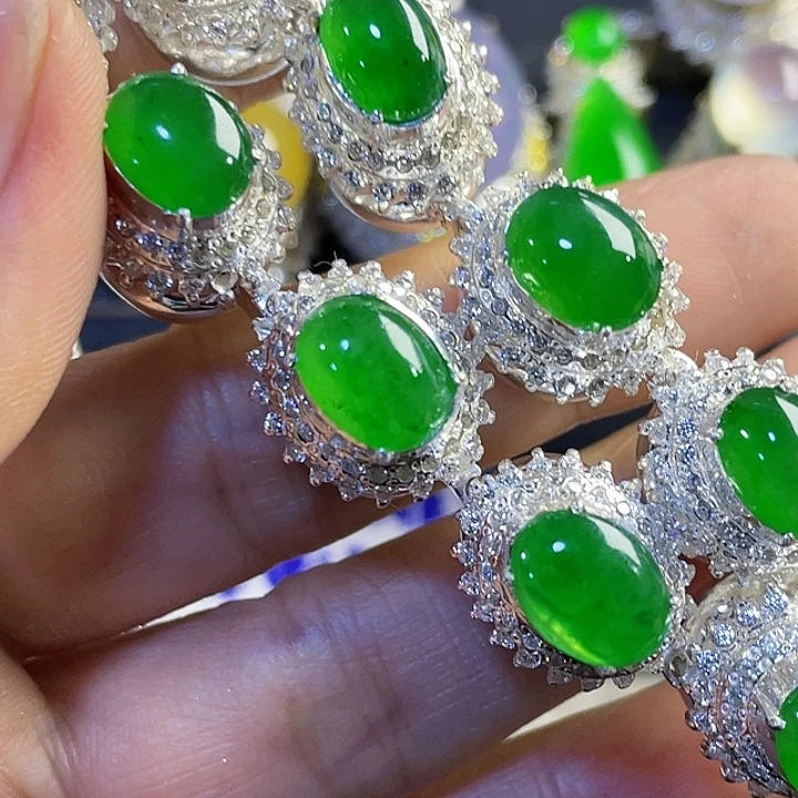 陆***8定制翡翠未镶嵌8655558555588