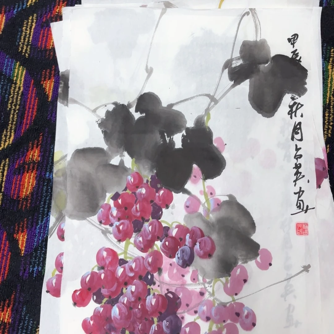 国画刘占英四尺四开花鸟作品朱