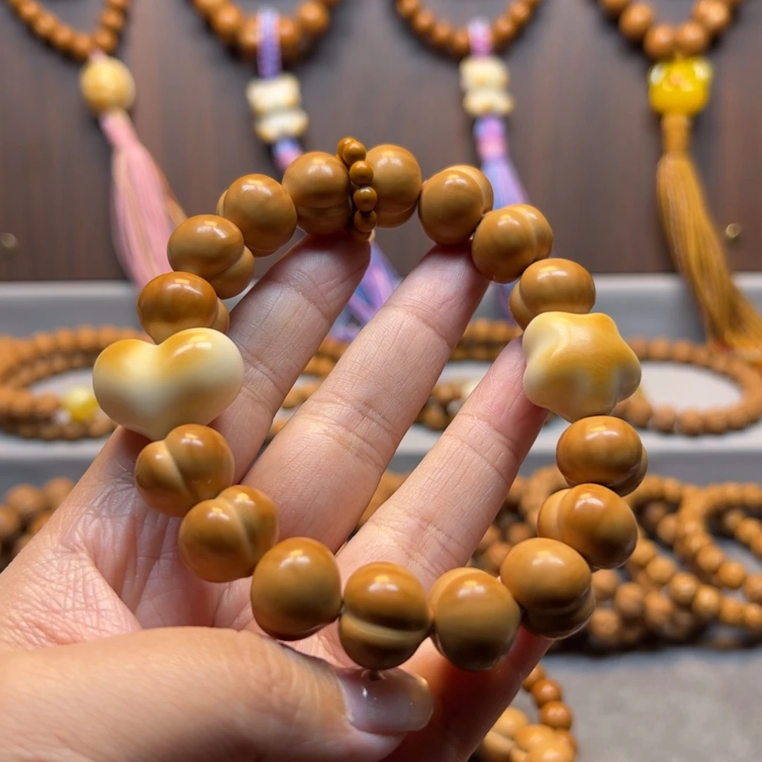 猴头核桃手串15➕屁桃