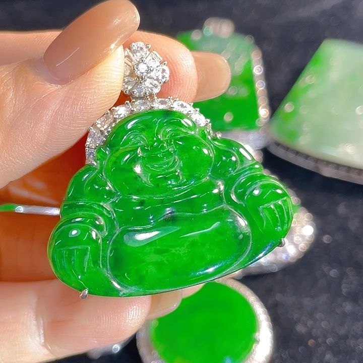 翡翠银S925镶嵌颈饰翡翠