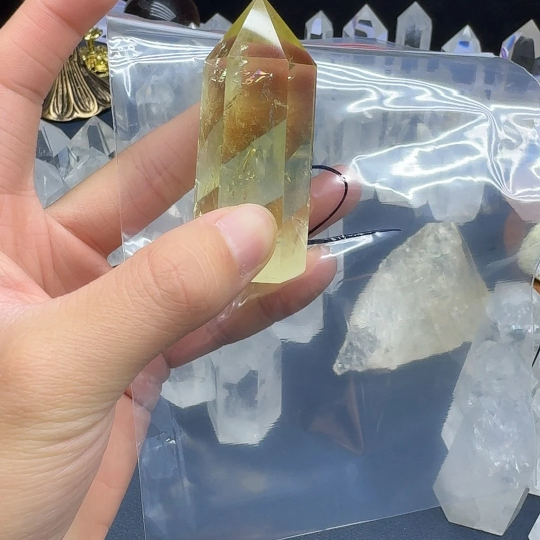 如***腾水晶未镶嵌摆件天然水晶