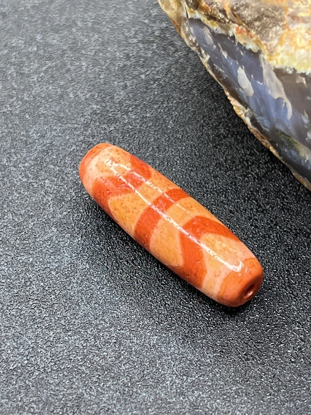 伏藏血玉双虎牙珠珠玛瑙