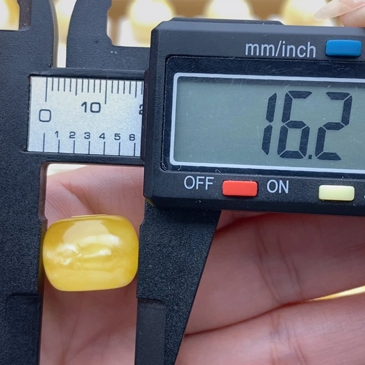 未镶嵌蜜蜡裸石蜜蜡墩子