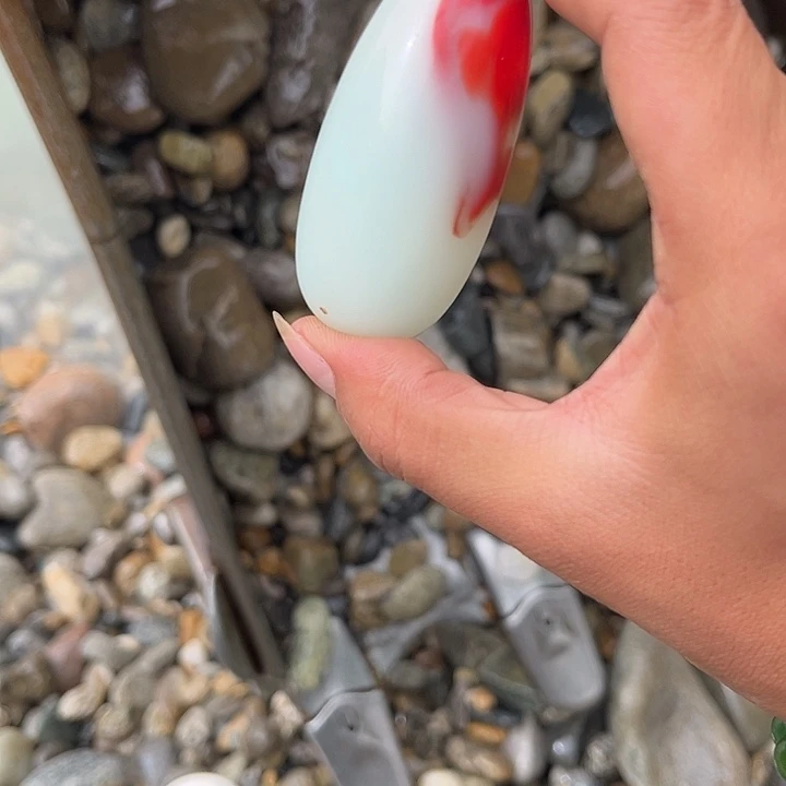 未镶嵌和田玉（糖玉）车挂