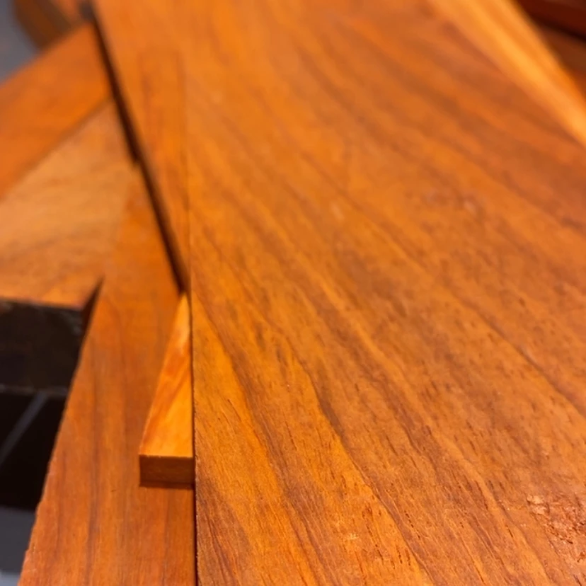 【闪购商品】非洲紫檀（红花梨）