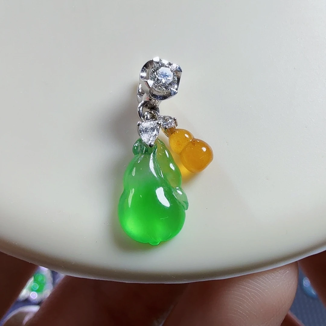 翡翠18K金镶嵌颈饰特价双色