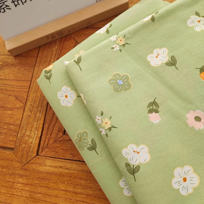 纯棉平纹内衬布（高密绿花