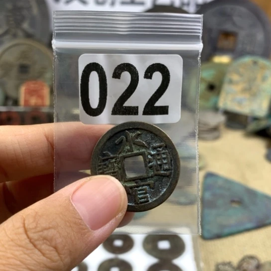 汤***姆铜现代文创工艺品