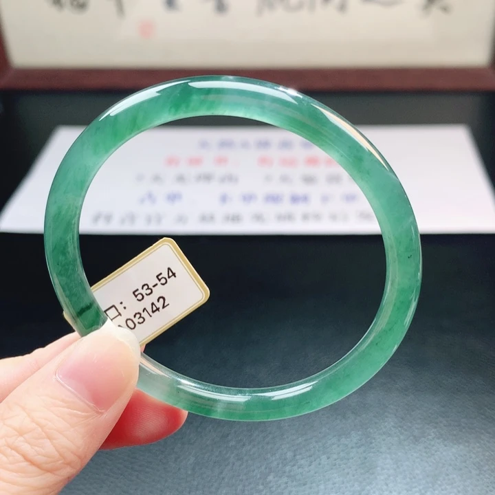 翡翠未镶嵌手镯翡翠手镯36