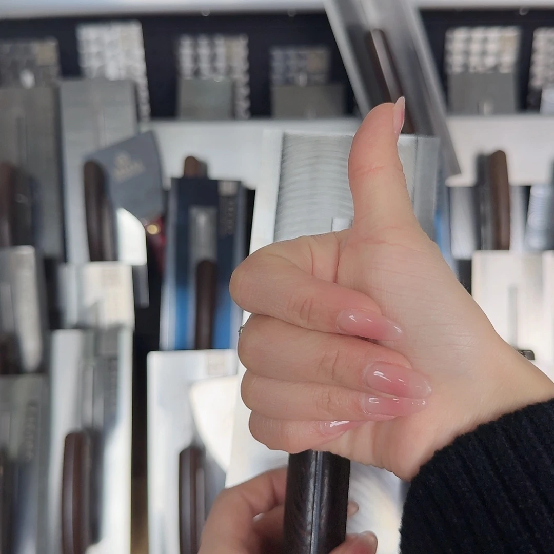 冰***枫27.95一体油工6寸黄把灰刀