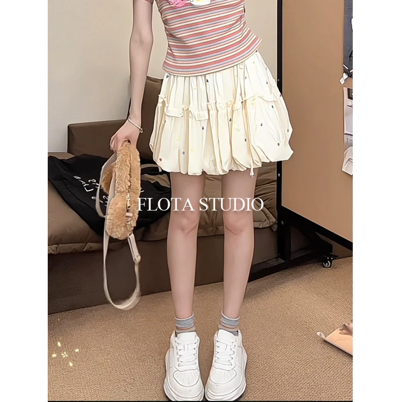 【flota】爱心刺绣奶杏色蓬蓬花苞裙a字甜美花边设计小个子裙子0205