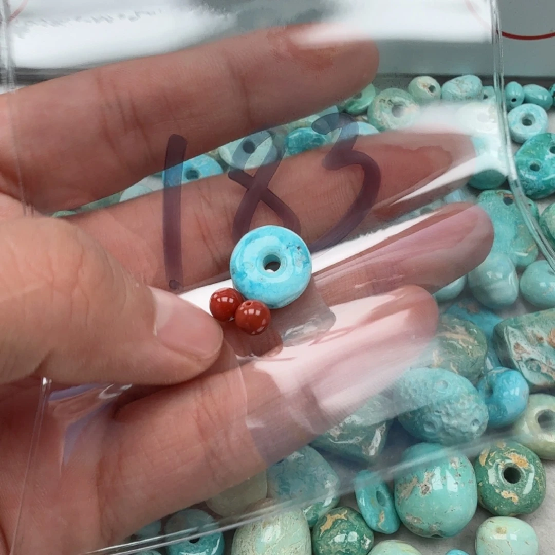 南红玛瑙未镶嵌珠宝奇石