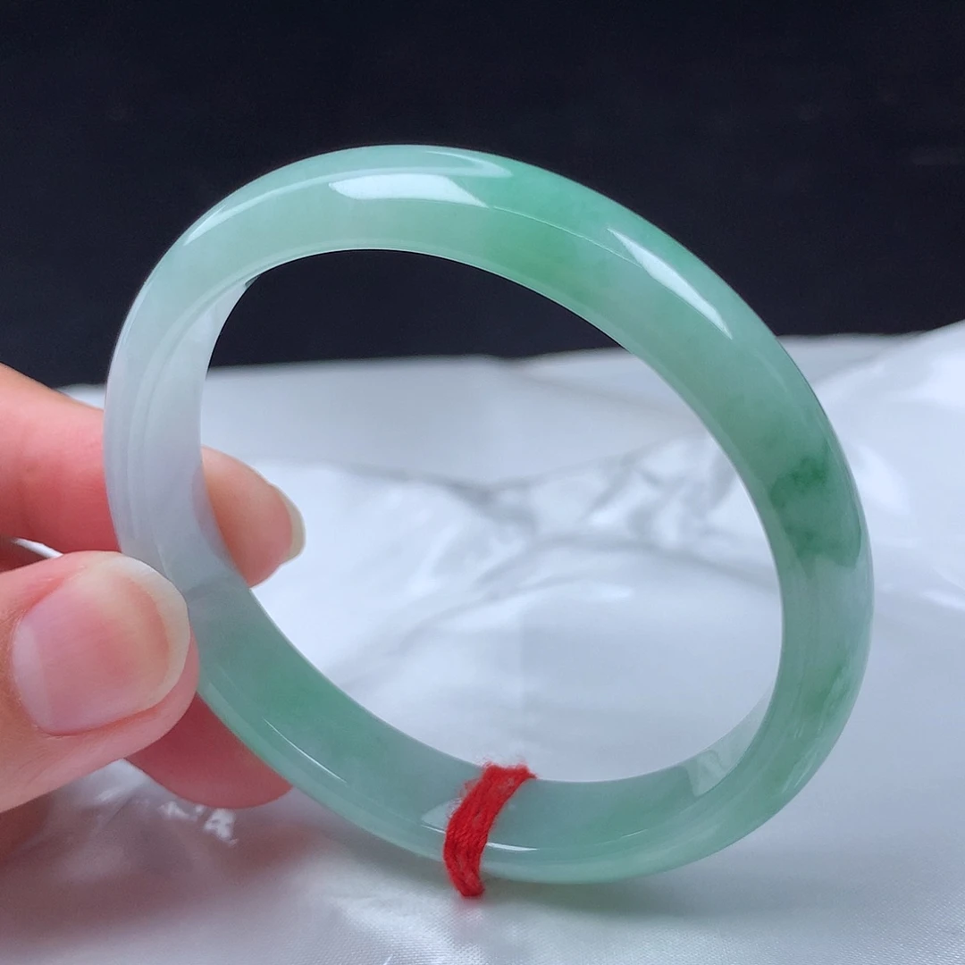 翡翠手镯未镶嵌53贵妃48小时鉴赏d5316