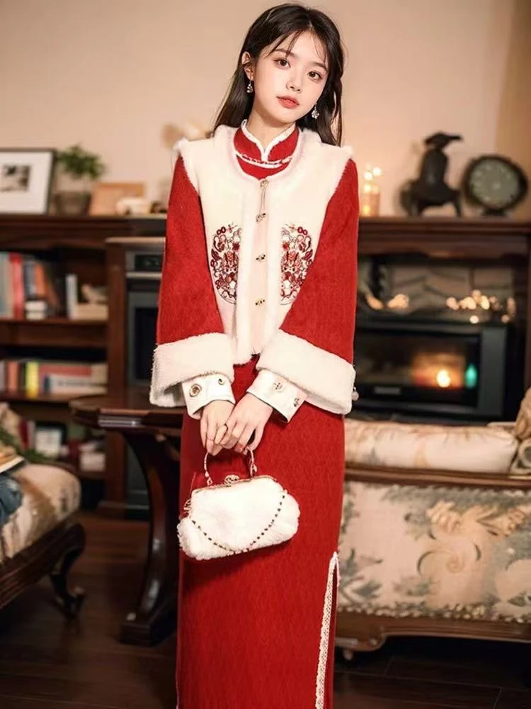 年轻款冬款新中式加绒红色刺绣『龙宝宝』马甲