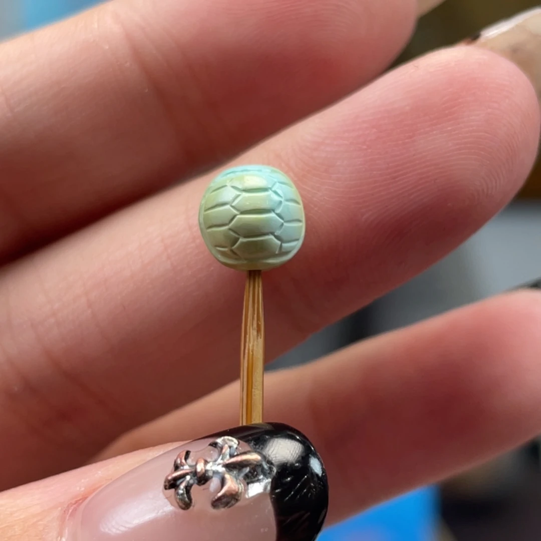 绿松石未镶嵌挂件