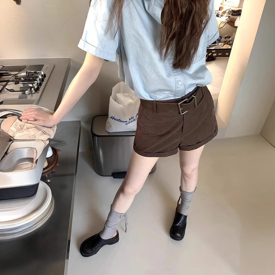咖啡色美式复古显瘦休闲短裤2025夏季新款百搭棕色直筒裤女a字裤