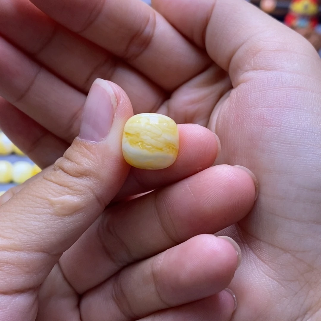 琥珀未镶嵌珠宝奇石14.1