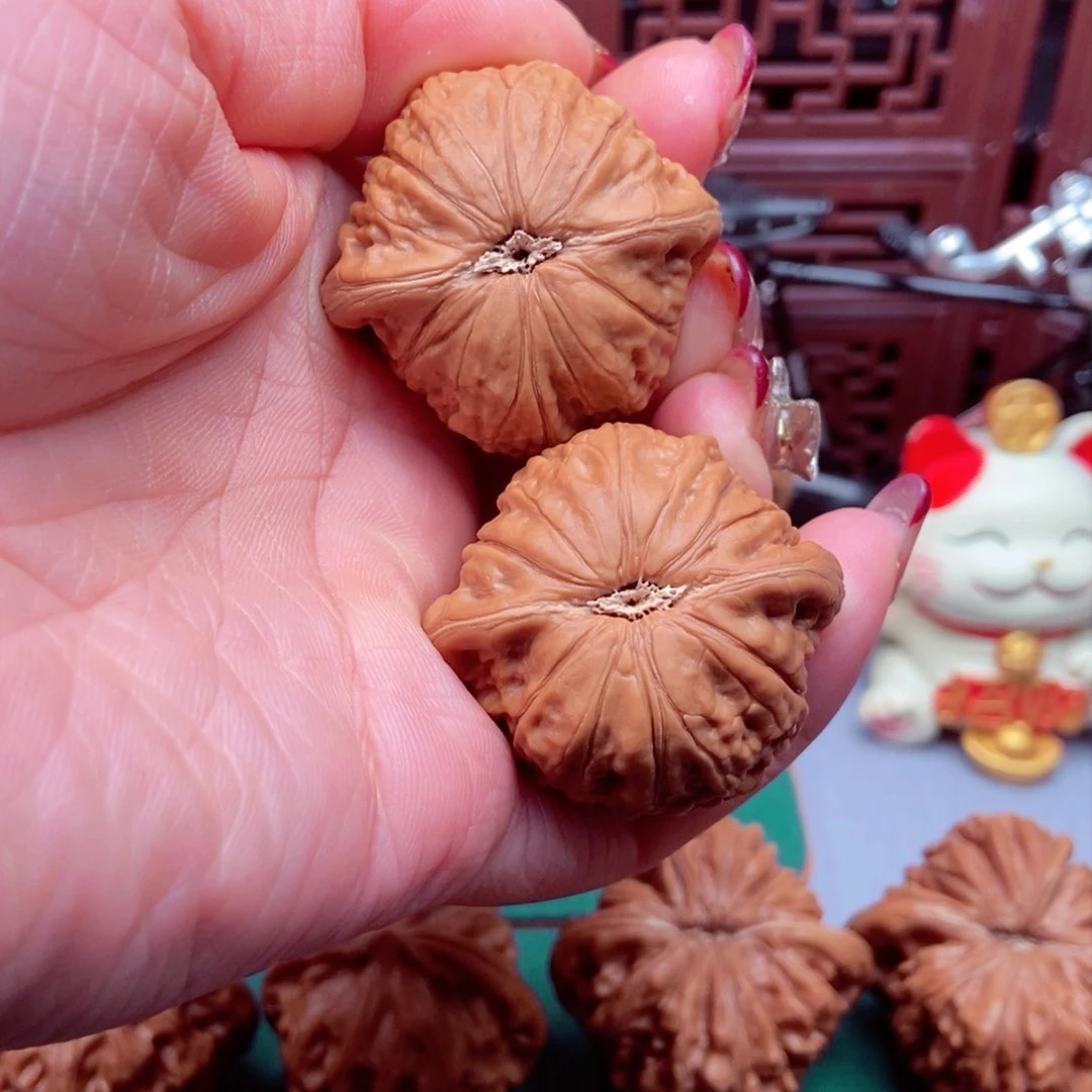 文玩核桃吊坠х*.铁锤39