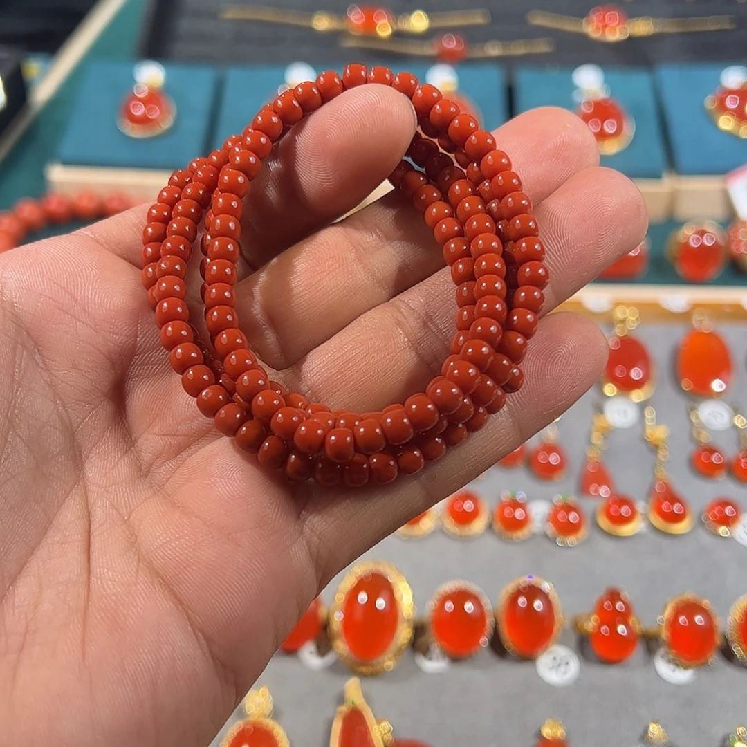 南红玛瑙未镶嵌手链