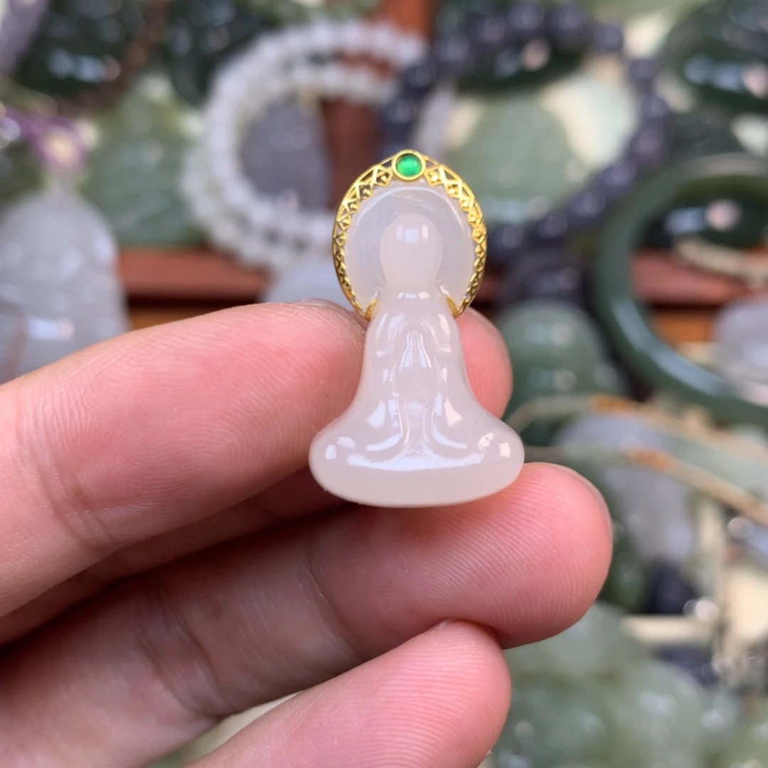 【闪购商品】颈饰18K金镶嵌和田玉