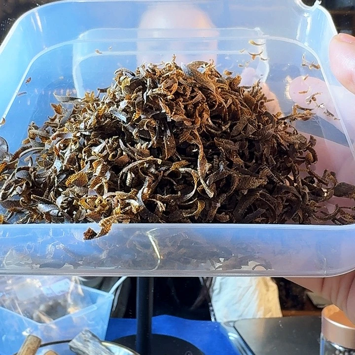 沉香沉香碎屑被****呼奇楠沉香醇化老料牙条22克