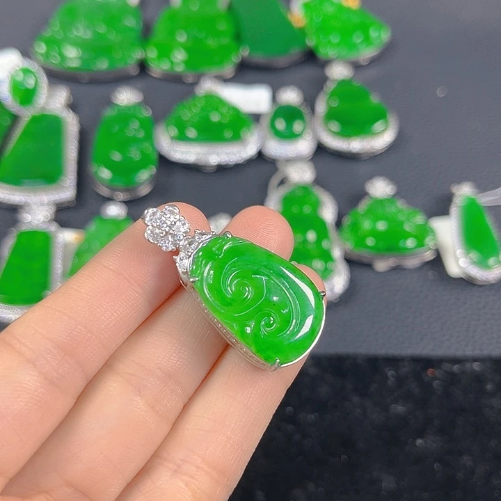 翡翠银S925镶嵌吊坠(不含链)