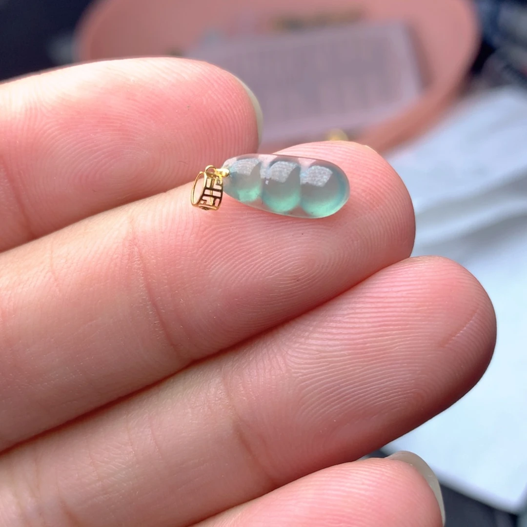 【闪购商品】颈饰18K金镶嵌翡翠翡翠