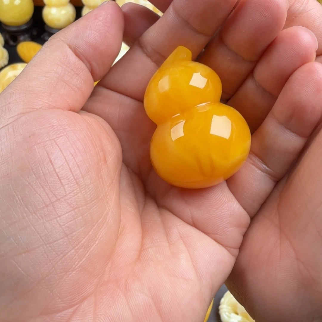 琥珀未镶嵌颈饰纯天然琥珀蜜蜡