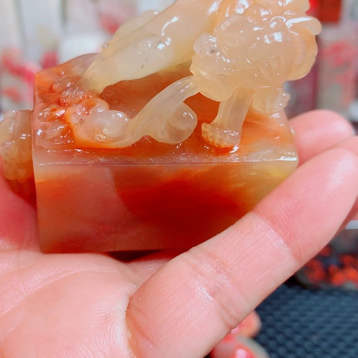 灵***）巴林石巴林石印章一枚