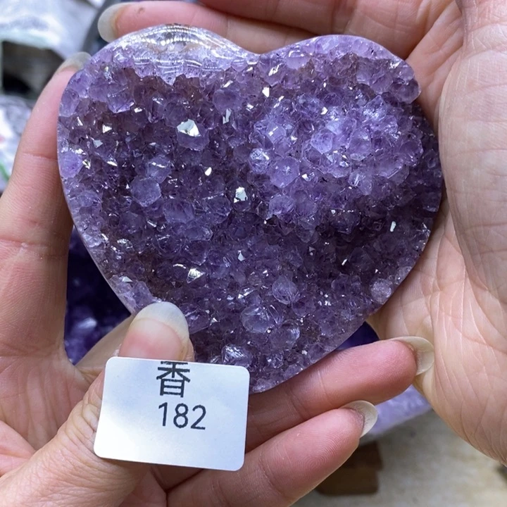 水晶大型摆件（非配饰）未镶嵌