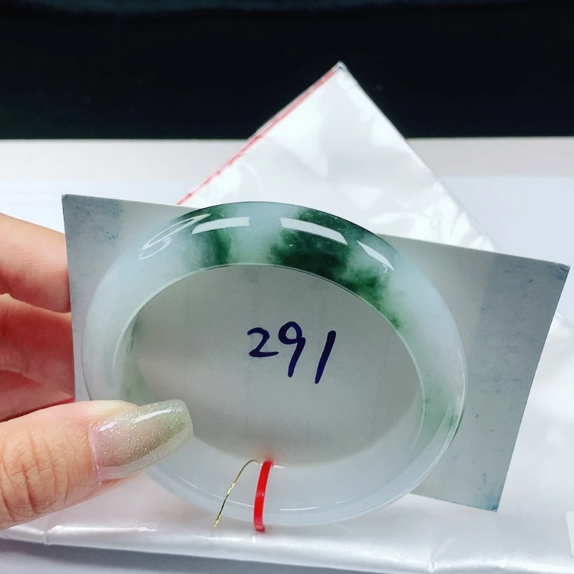 【闪购商品】翡翠手镯未镶嵌 正圈56