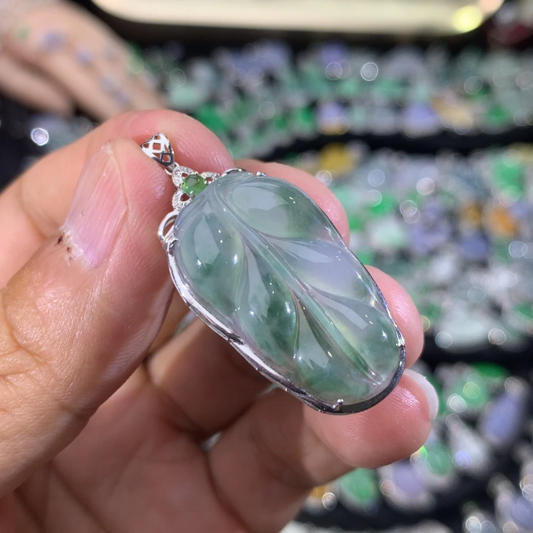 翡翠18K金镶嵌吊坠(不含链)