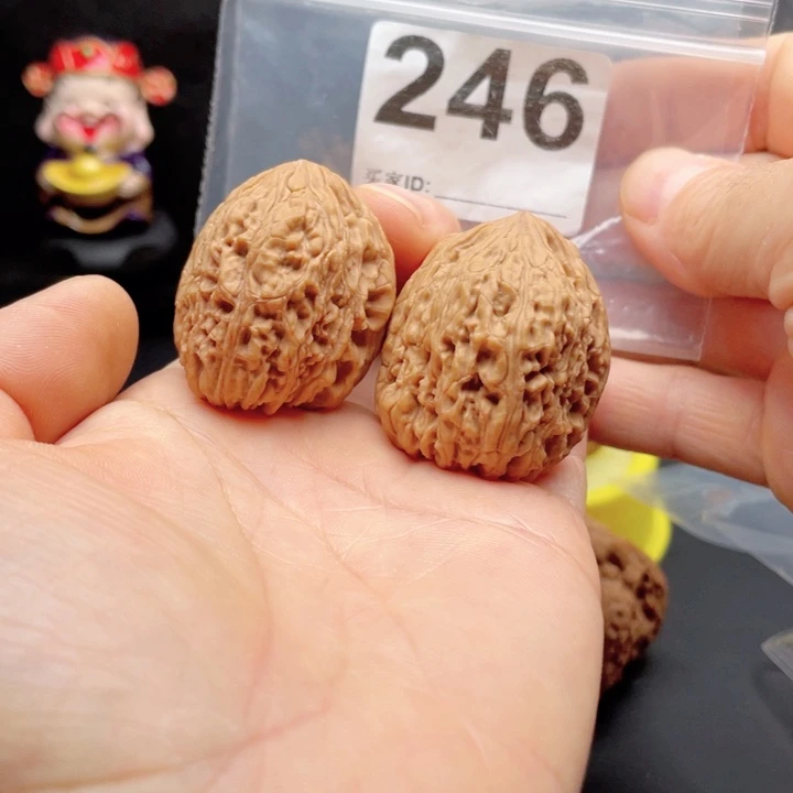 把件文玩核桃南疆30 33 35