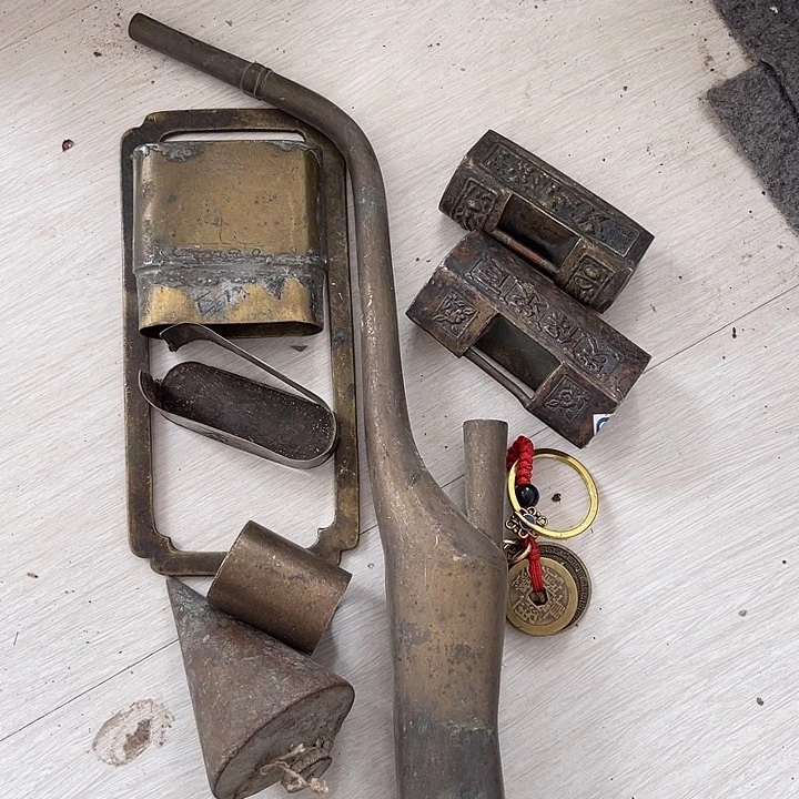 刘***生羽毛我也不知道我在想