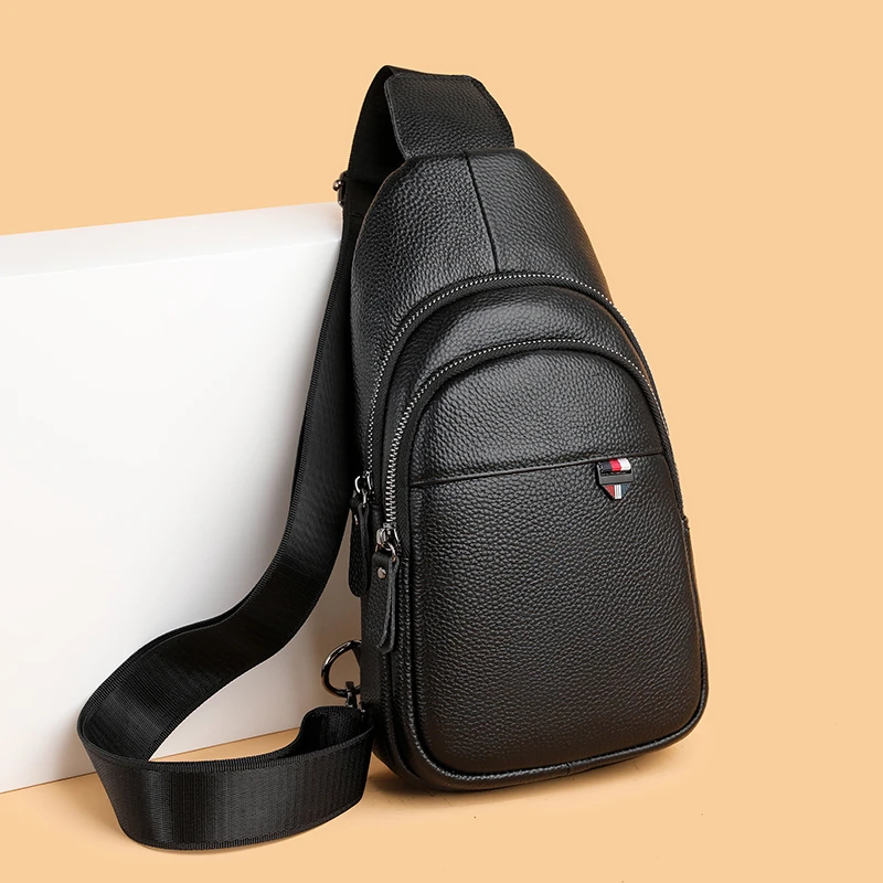 高档简约男士胸包斜挎包真皮商务单肩包男头层牛皮通勤百搭质感