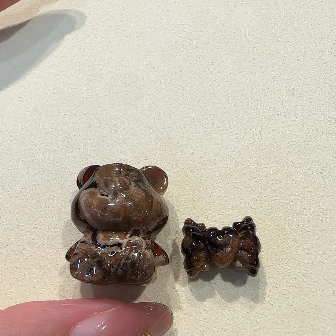 紫***子琥珀未镶嵌珠宝奇石