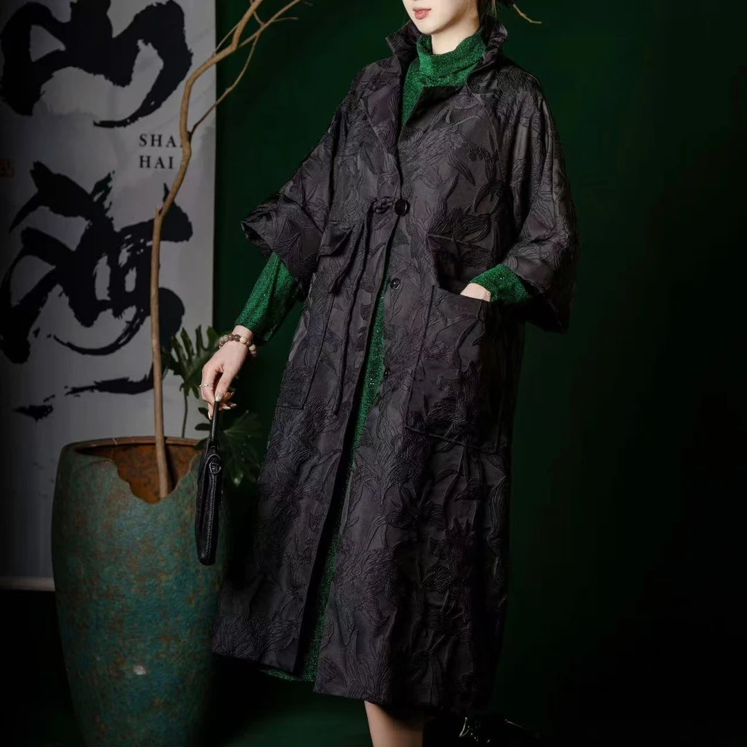【月色浮雕】W1961-1重磅刺绣油丝阔版短袖风衣外套