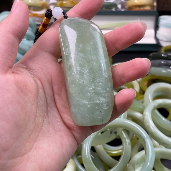 未镶嵌岫玉手镯手把原石