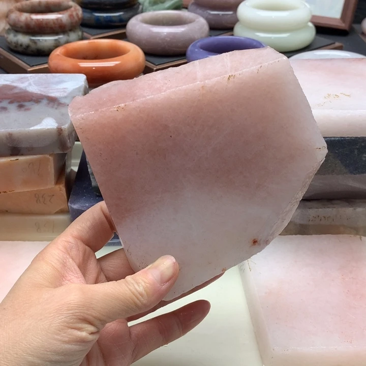 石英岩玉未镶嵌手镯