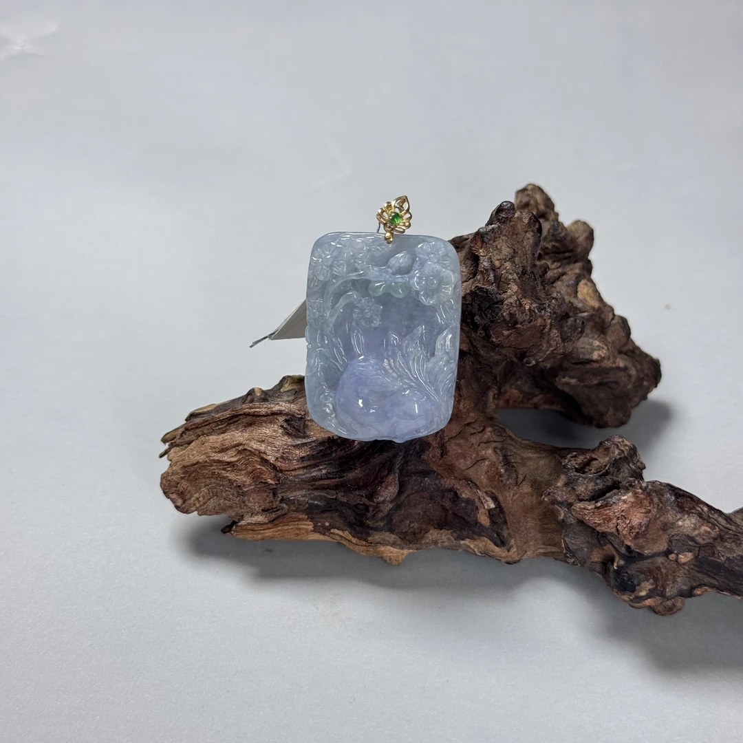 【诚翠拍品第一百一十五期午】翡翠42吊坠LLi6104金