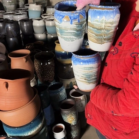 口14高20瑕疵三个盆子。