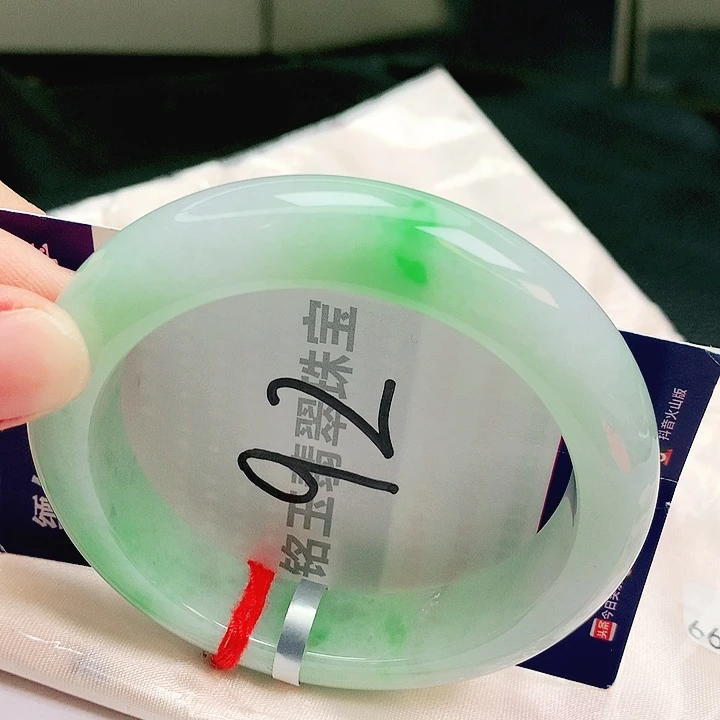 翡翠未镶嵌手镯缅甸天然a货翡翠手镯