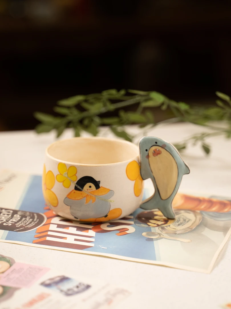 叁人之陶 | 企鹅小鲨鱼把手蛋杯