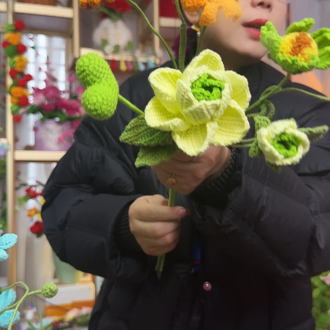 手工钩织设计花束