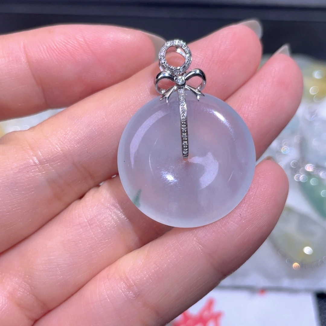 颈饰18K金镶嵌翡翠翡翠
