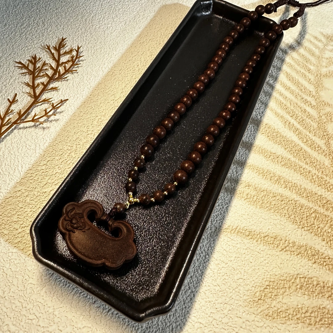 【脖挂链+香牌】苏合合香珠如意锁8mm